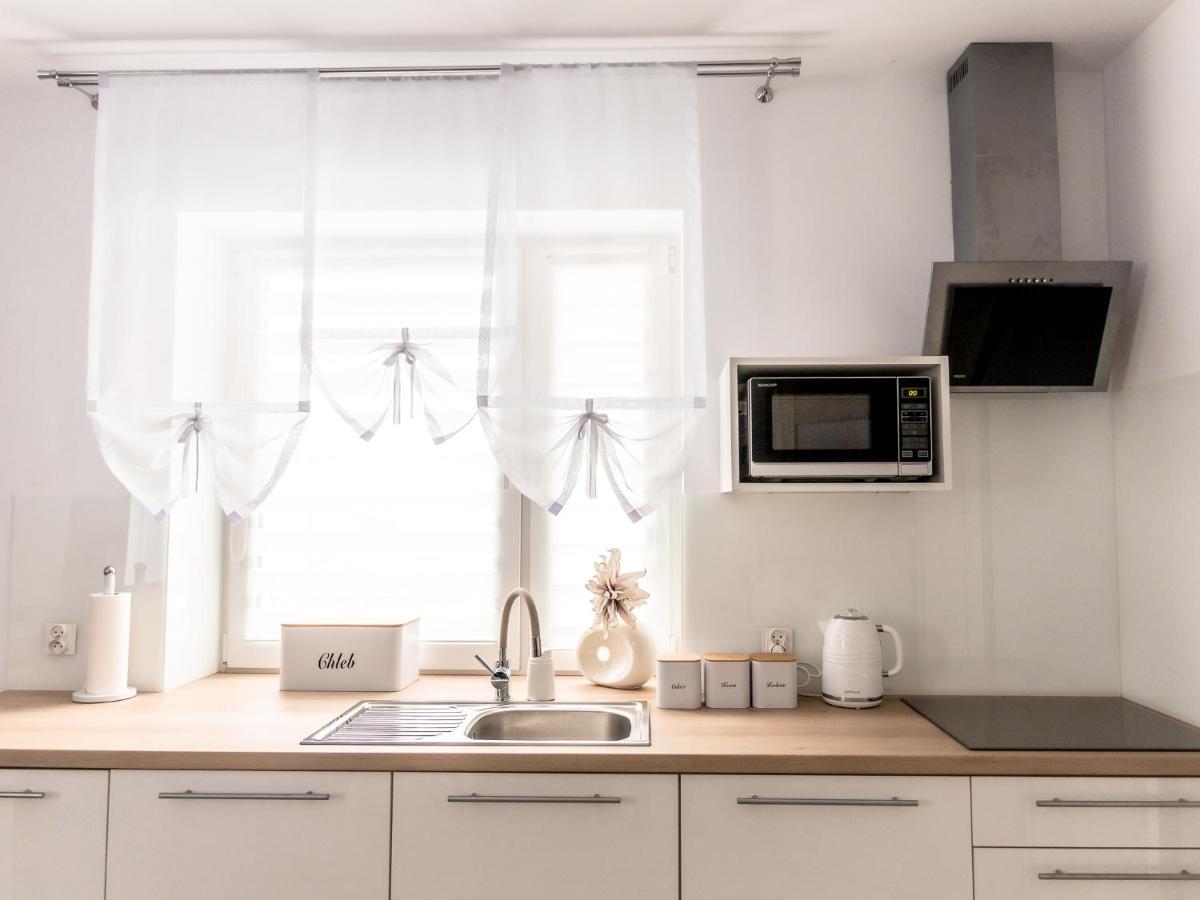 Ferienwohnung Apartament Pod Lasem Oldrzychowice Klodzkie Exterior foto