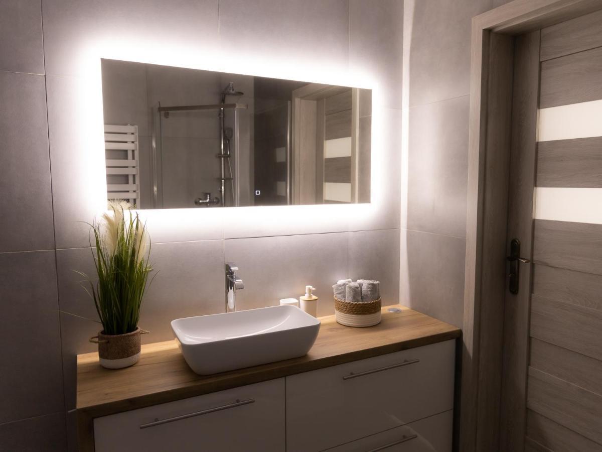 Ferienwohnung Apartament Pod Lasem Oldrzychowice Klodzkie Exterior foto