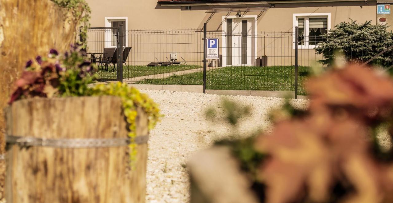 Ferienwohnung Apartament Pod Lasem Oldrzychowice Klodzkie Exterior foto